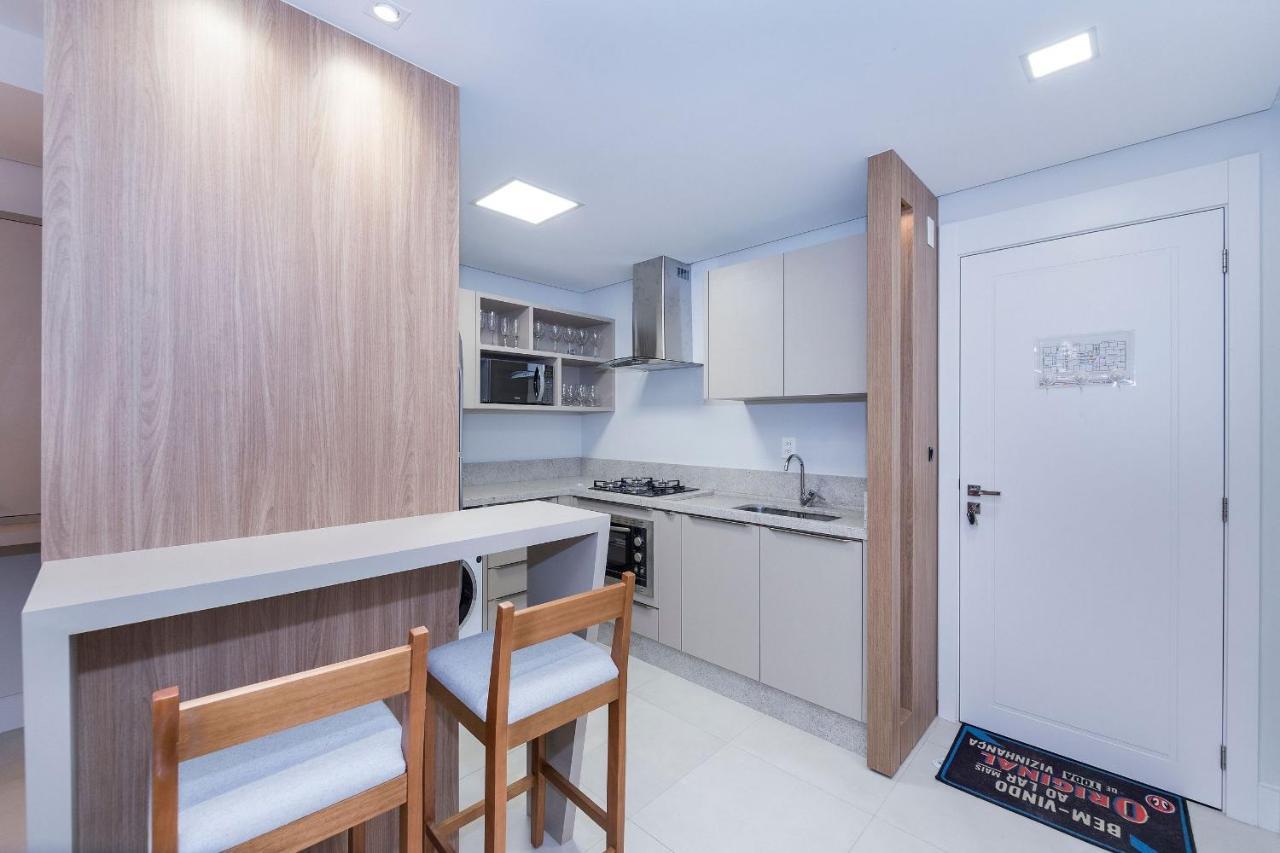 Adra 106 - Apartamento No Centro De Bombinhas - Rooftop Com Piscina E Academia - A Poucos Metros Da Praia - Ngoại thất bức ảnh