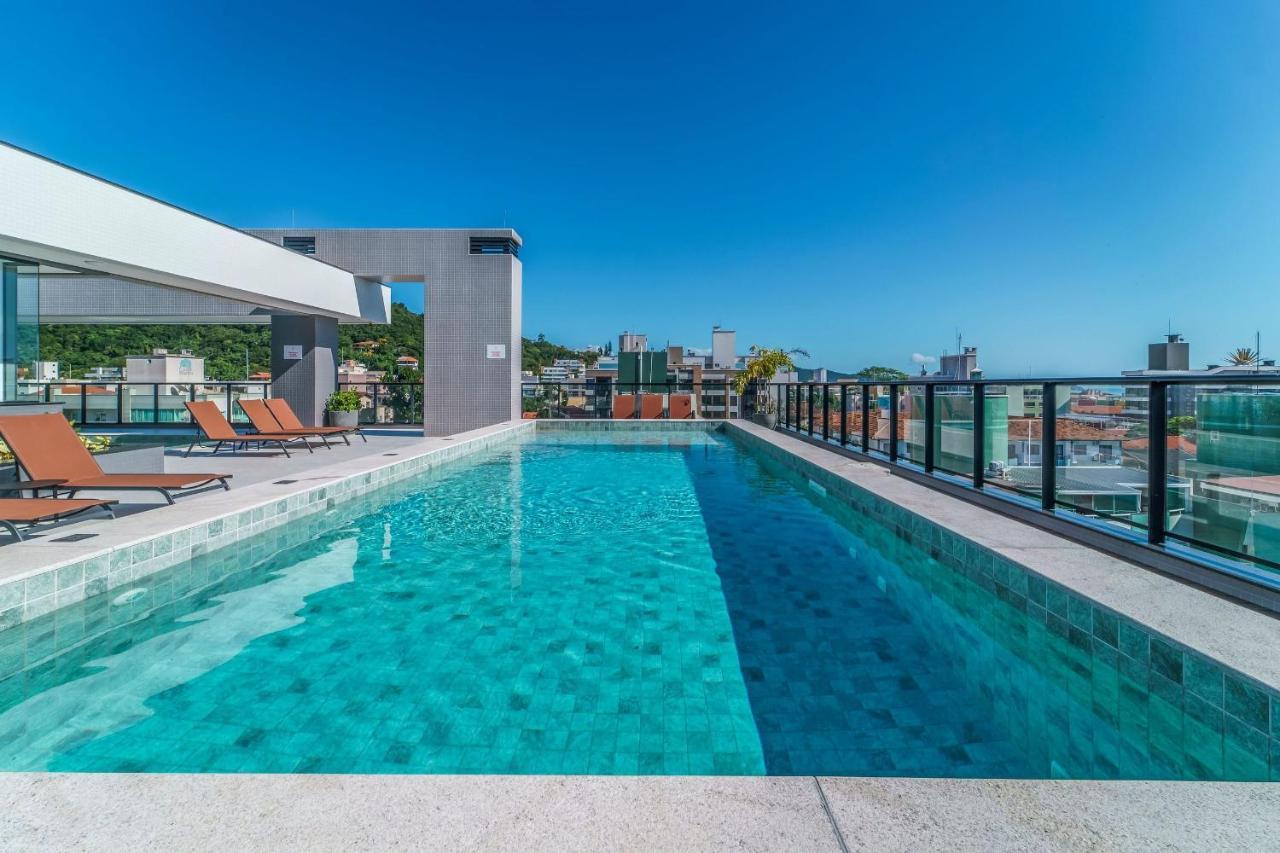 Adra 106 - Apartamento No Centro De Bombinhas - Rooftop Com Piscina E Academia - A Poucos Metros Da Praia - Ngoại thất bức ảnh