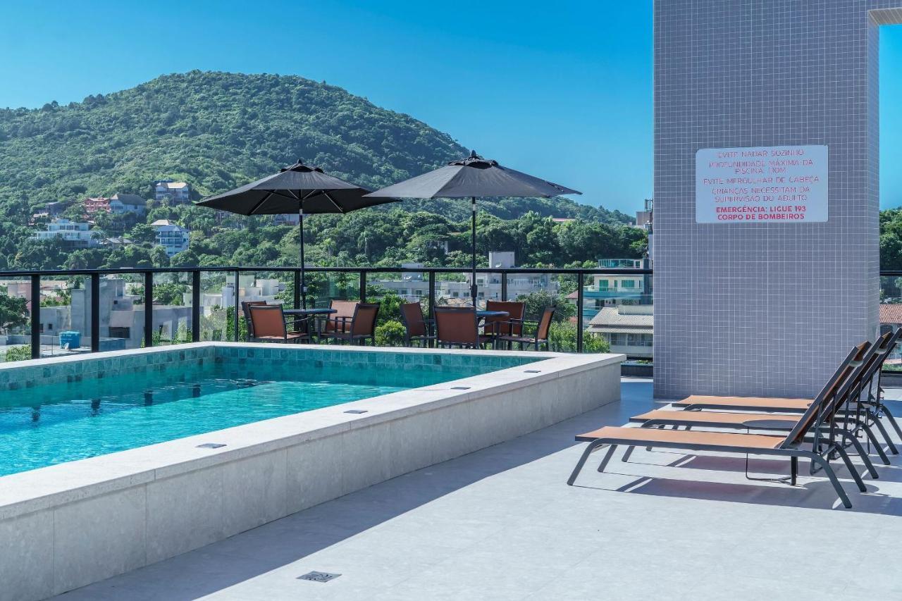 Adra 106 - Apartamento No Centro De Bombinhas - Rooftop Com Piscina E Academia - A Poucos Metros Da Praia - Ngoại thất bức ảnh