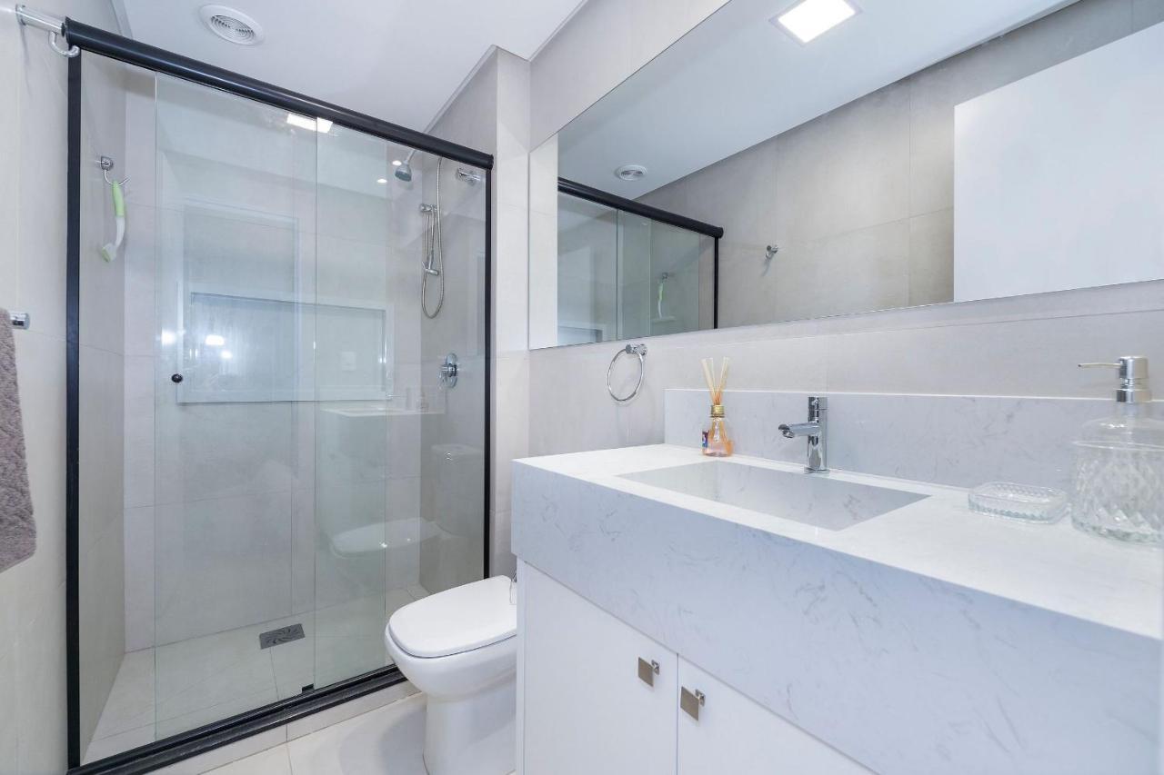 Adra 106 - Apartamento No Centro De Bombinhas - Rooftop Com Piscina E Academia - A Poucos Metros Da Praia - Ngoại thất bức ảnh